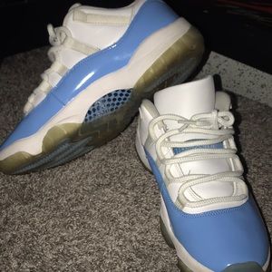 Air Jordan 11 UNC lows